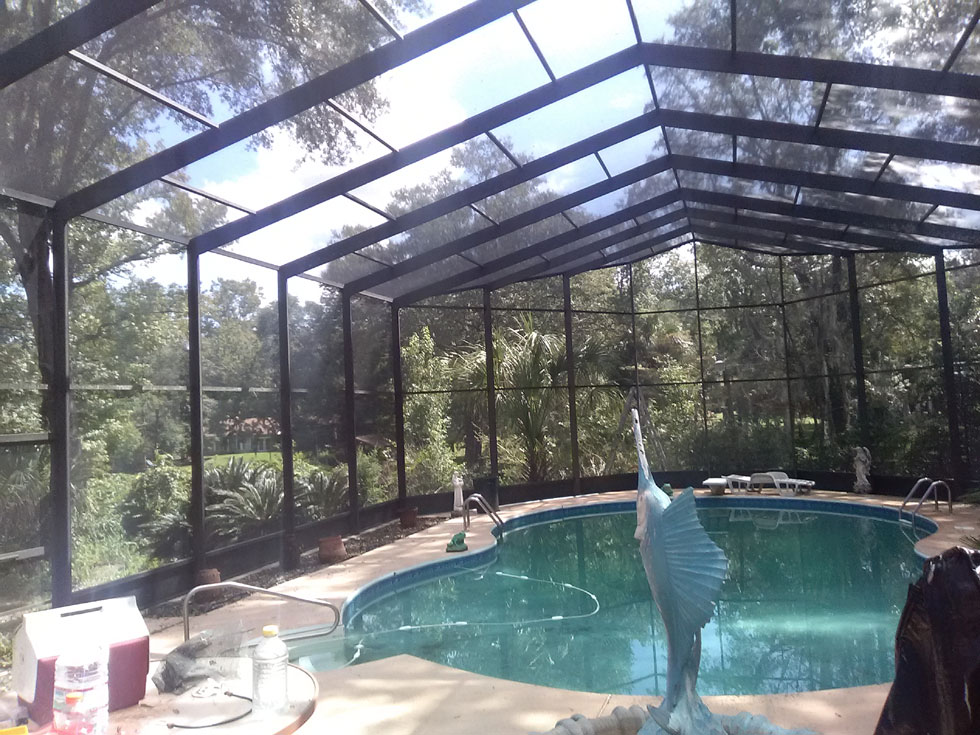 Multiple level construction with pool, spa, balcony - Jacksonville, FL